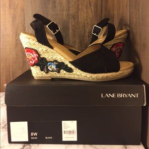 Lane Bryant Floral Embroidered Wedges
